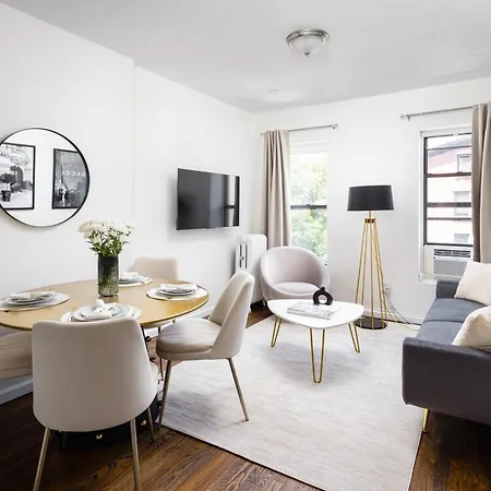 Cozy Apartment In New York